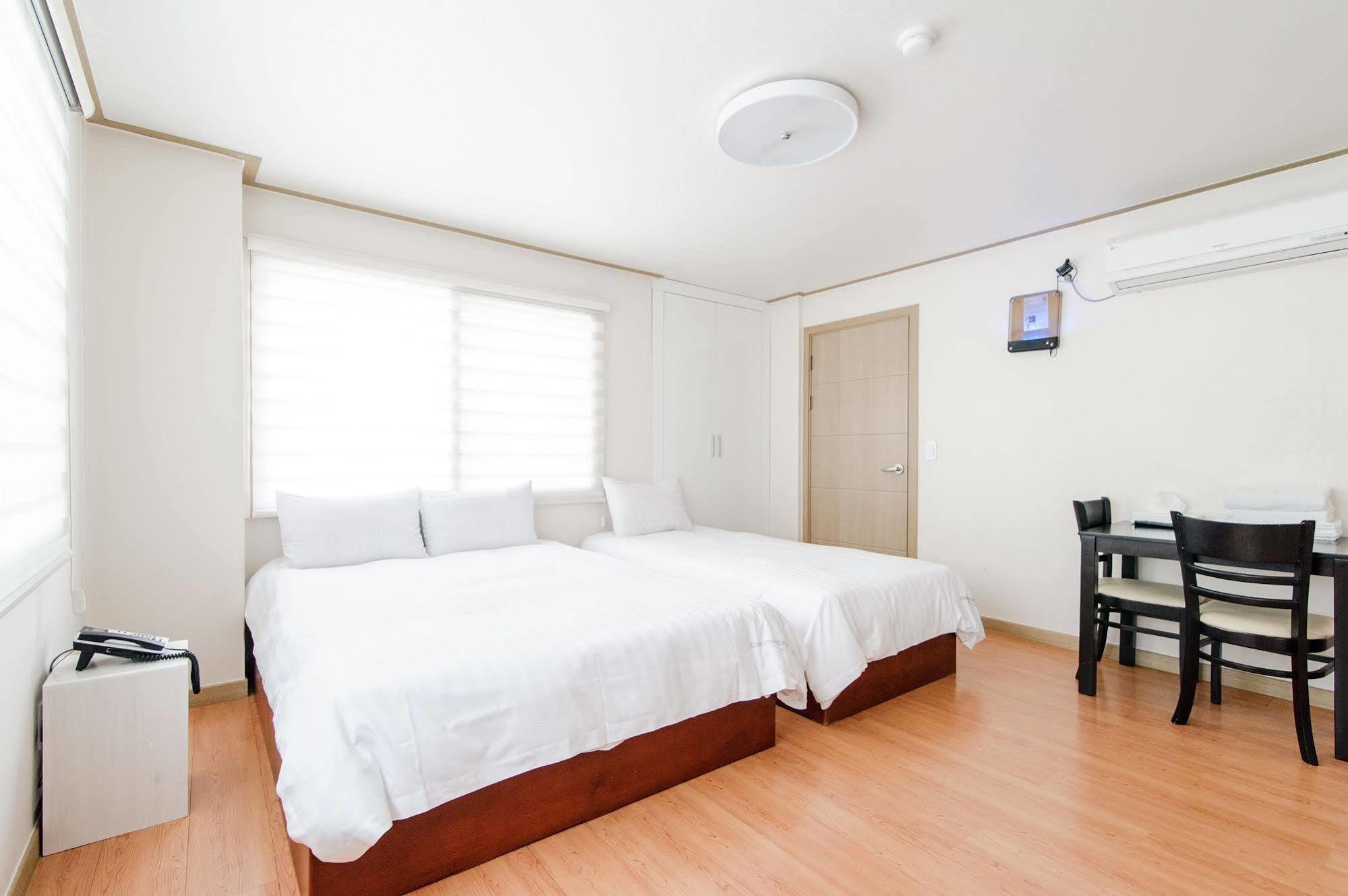 Blooming House Residence Seoul Ngoại thất bức ảnh