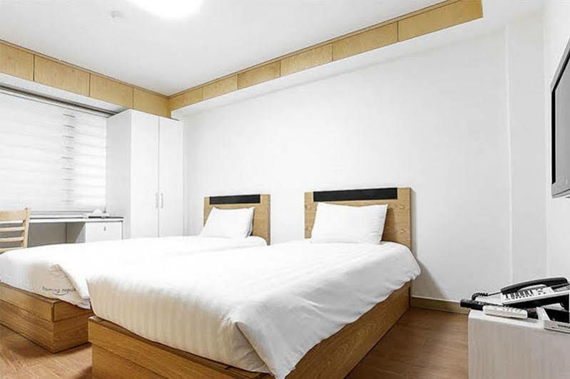 Blooming House Residence Seoul Ngoại thất bức ảnh